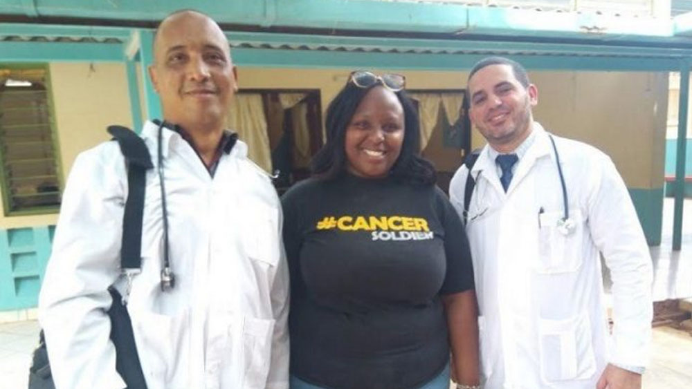 Secuestran a dos médicos cubanos en Kenia