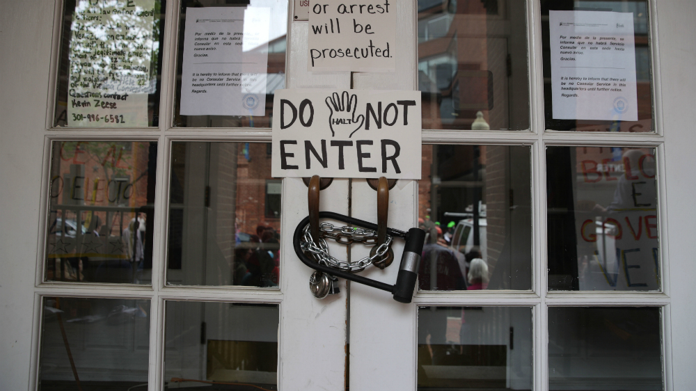 EE.UU. dispuesto a desalojar embajada de Venezuela si Guaidó lo dispone