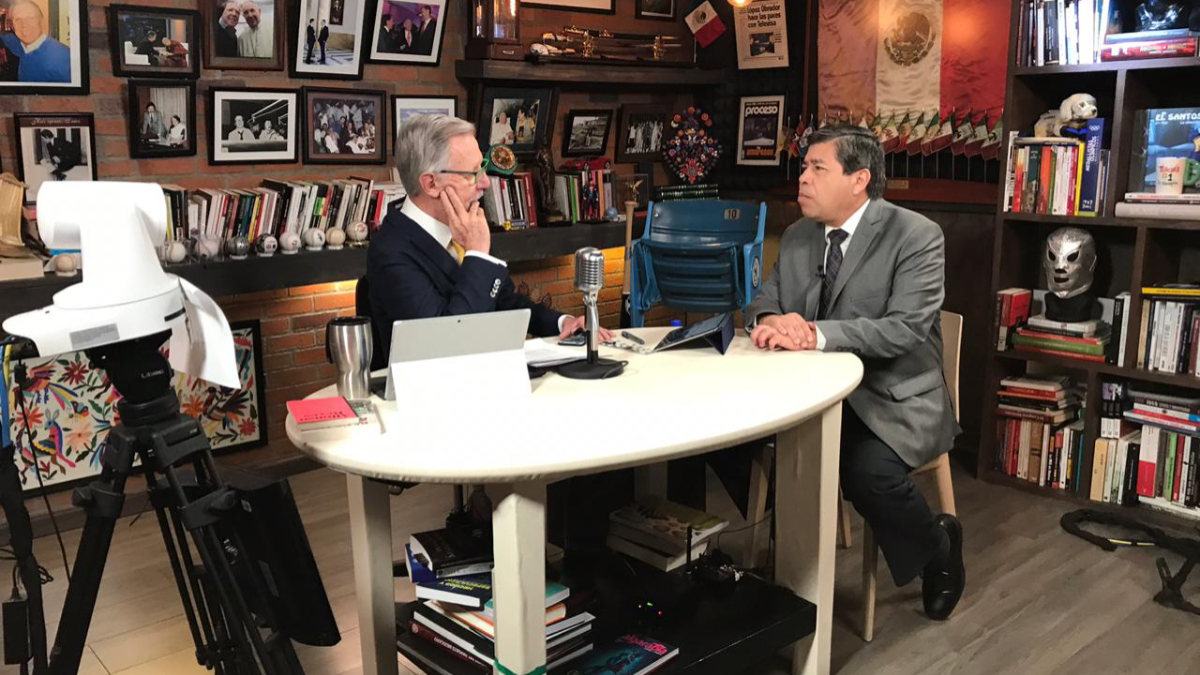 Hay 10 mil migrantes en la frontera norte y miles más en tránsito: Tonatiuh Guillén