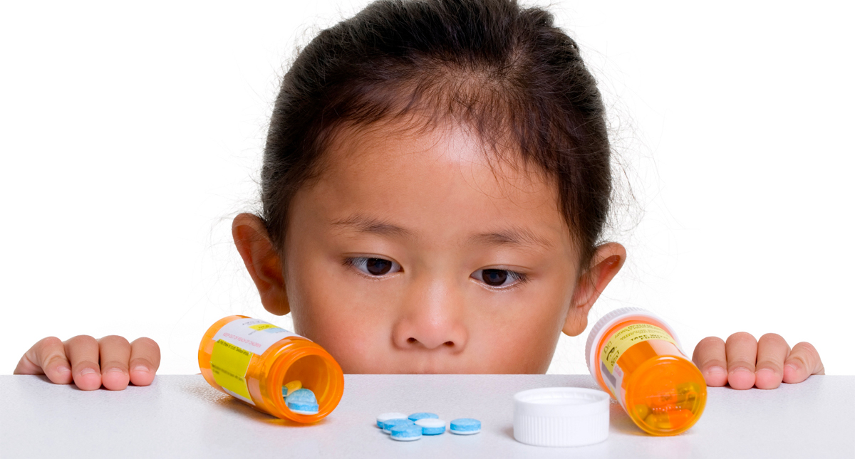 Maestro envenena a 23 niños en China