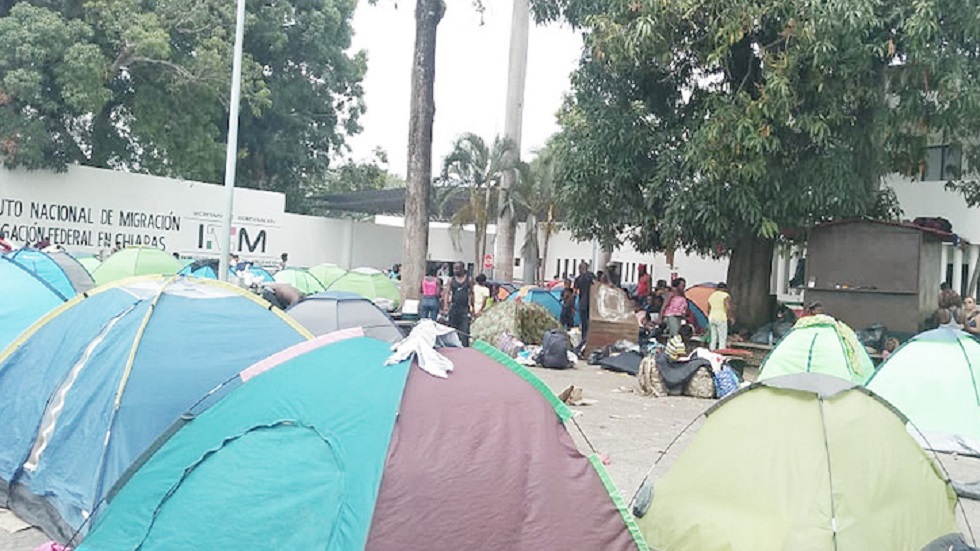 CNDH pide al INM estancia digna para migrantes en Chiapas