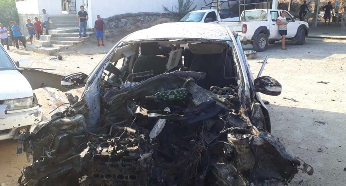 Identifican a los presuntos responsables de la explosión de un auto en Acapulco