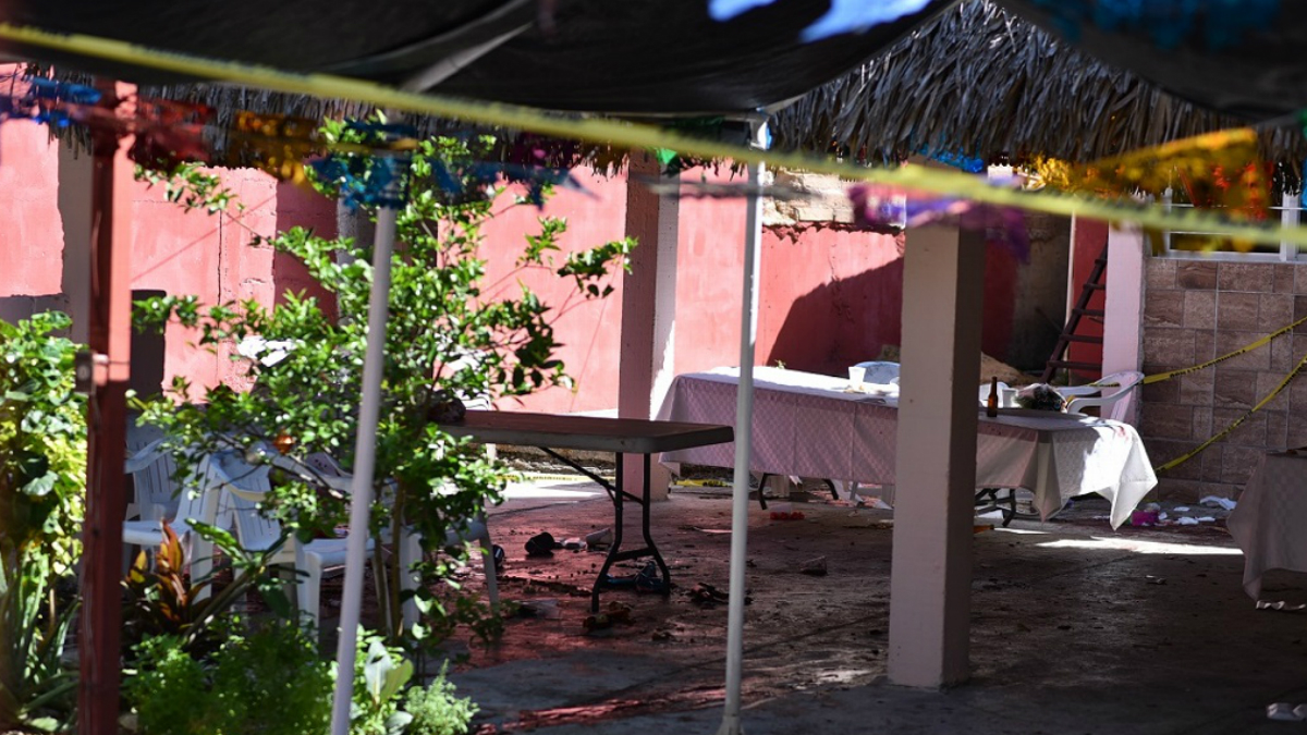 Entregan primeros cuerpos de víctimas en Minatitlán Entregan primeros cuerpos de víctimas en Minatitlán
