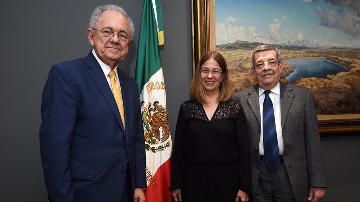 Nombran titulares de organismos descentralizados en la SCT