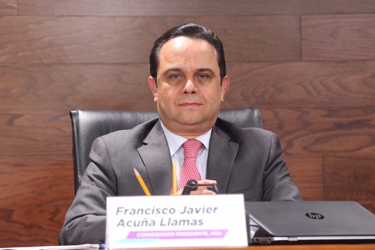 INAI ordena a la SCT entregar los planos completos de aeródromo Playa del Carmen - foto-comisionado-presidente-del-inai-francisco-javier-acuna