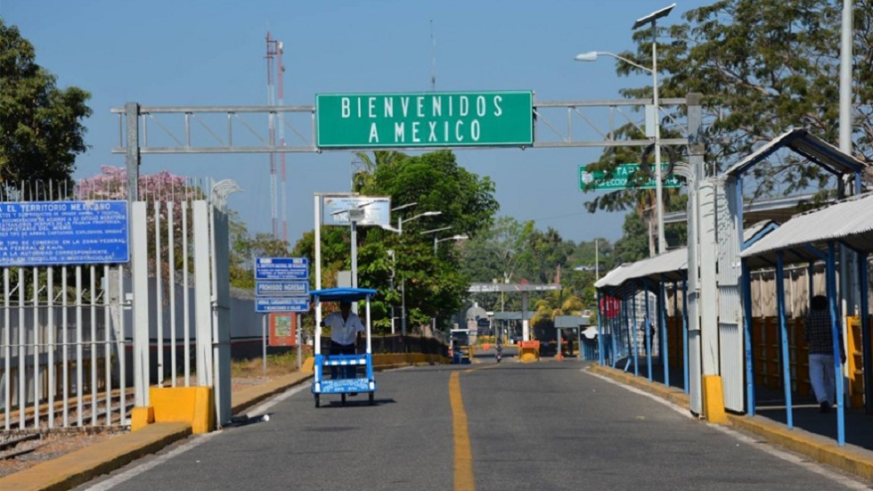 Migrantes irrumpieron de forma violenta en México: INM