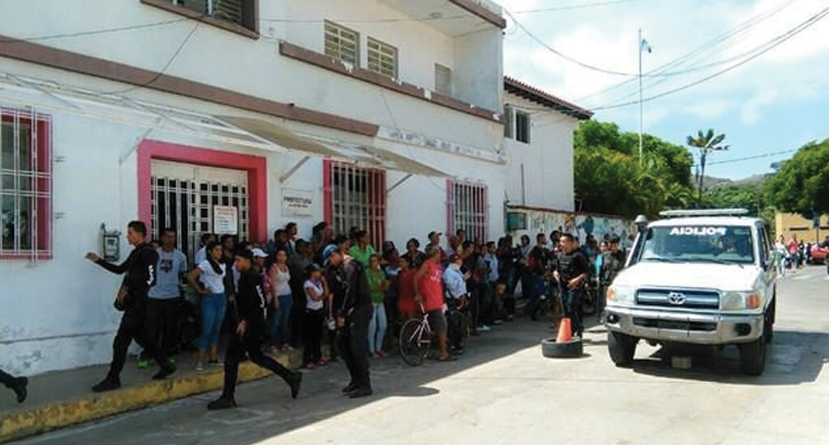 Se fugan 65 reos de cárcel en Venezuela