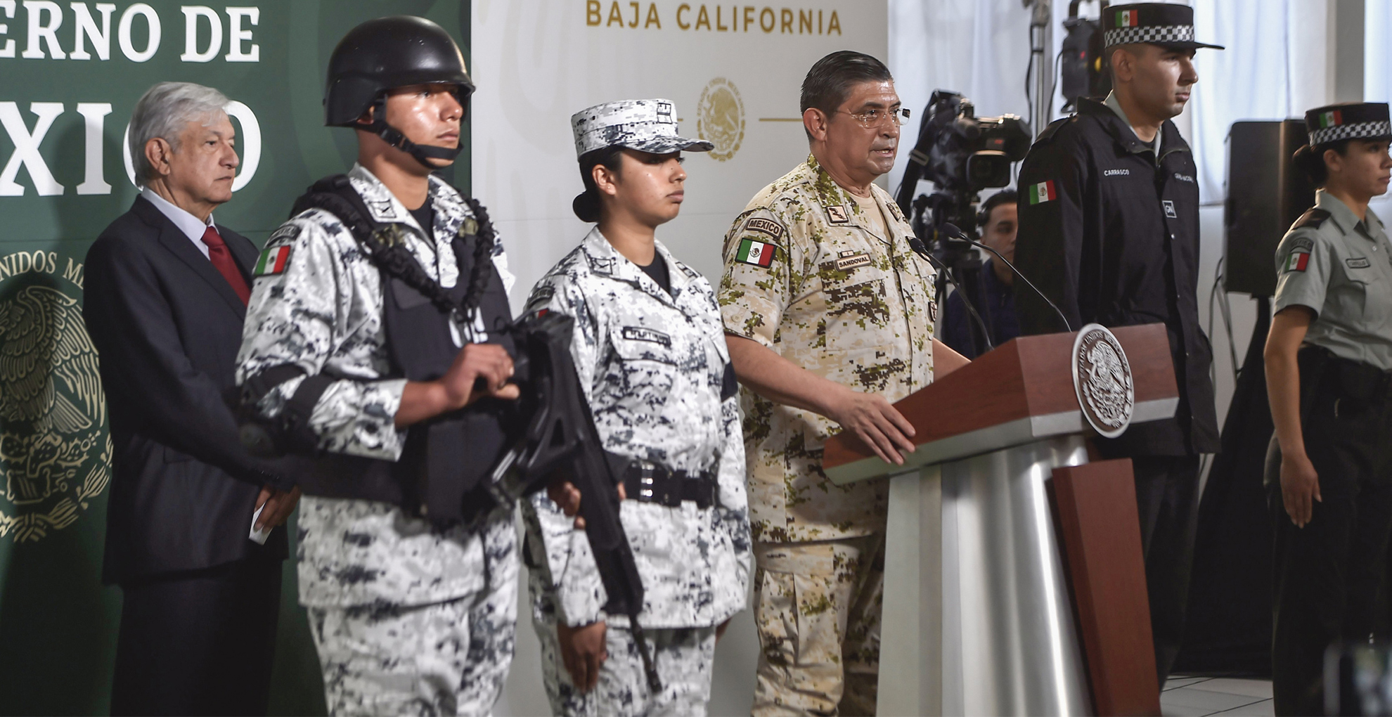 El jueves, mando de la Guardia Nacional: AMLO