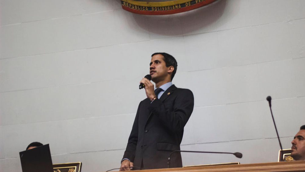 Guaidó podría ser detenido tras fallo que pide levantarle fuero