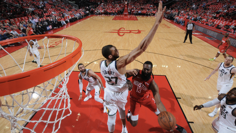 Rockets eliminan a Utah y avanzan a semifinales del Oeste en NBA