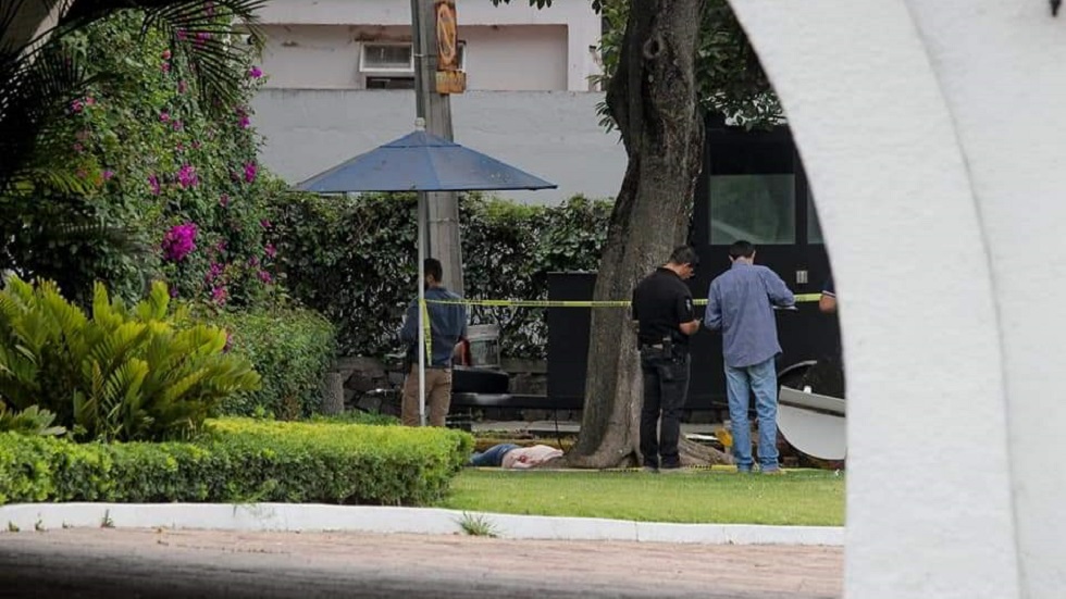 #Video Revelan momento del feminicidio en Casa Jalisco - homicidio-de-mujer-afuera-de-casa-jalisco