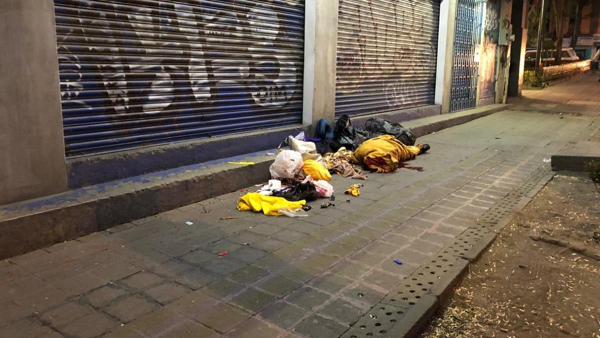 Muere mujer indigente en Bucareli