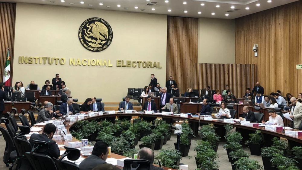 INE multa a Morena con más de 178 mil pesos