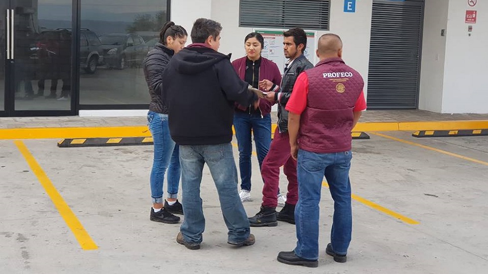 Inspectores renunciaron a la Profeco por intimidaciones en gasolineras Inspectores renunciaron a la Profeco por intimidaciones en gasolineras
