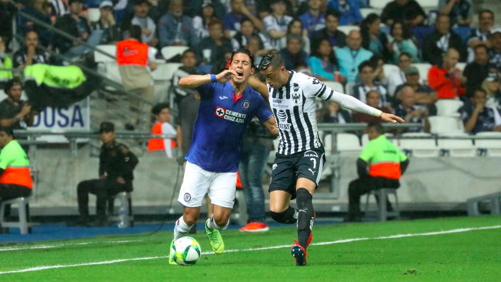 Cirugía de Javier Salas fue exitosa: Cruz Azul