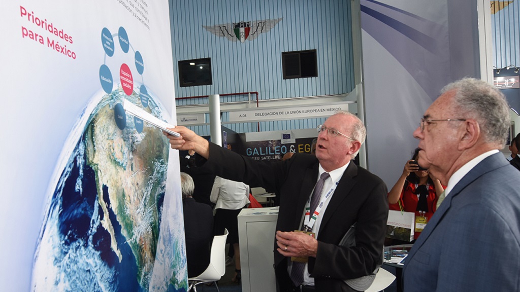 México tiene en el espacio oportunidad de desarrollo: Espriú
