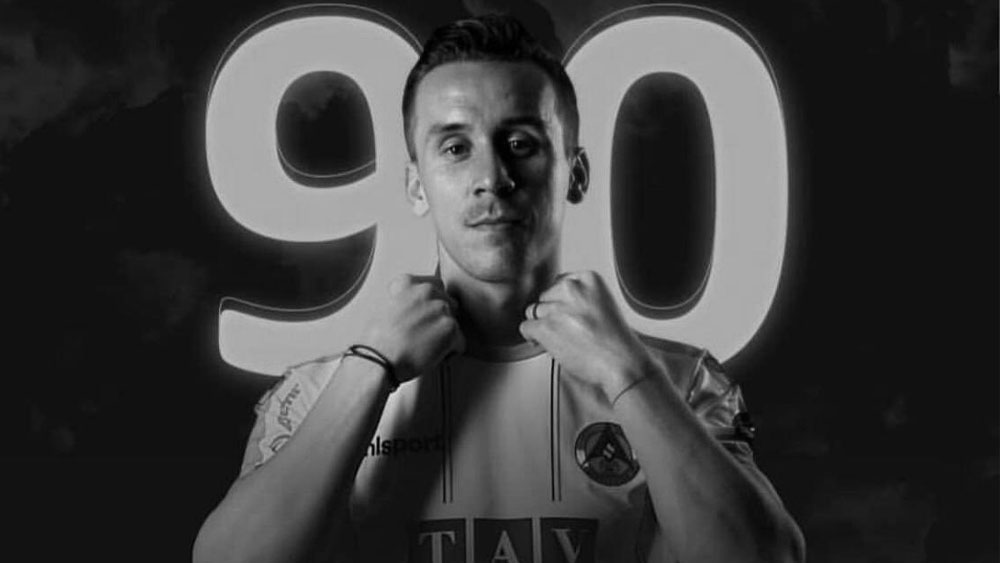 Muere futbolista checo en accidente de tráfico en Turquía Muere futbolista checo en accidente de tráfico en Turquía