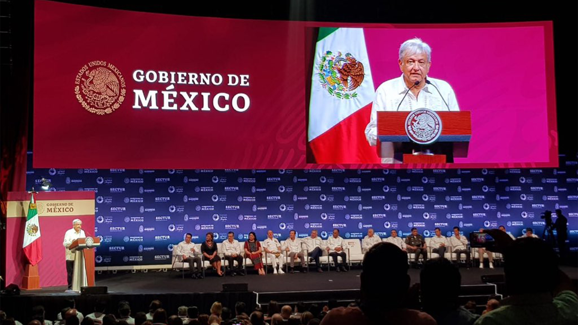 Turismo, prioridad para México: López Obrador