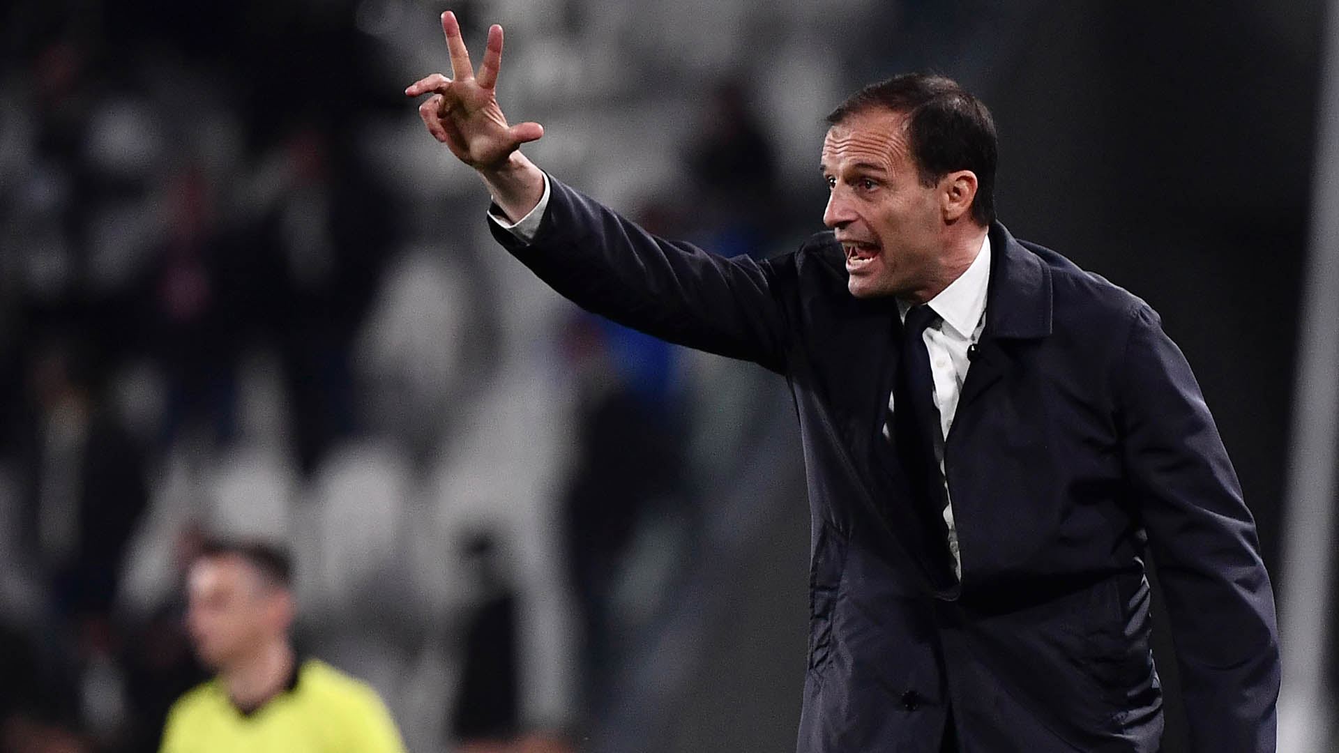Allegri anuncia continuidad con Juventus pese a eliminación