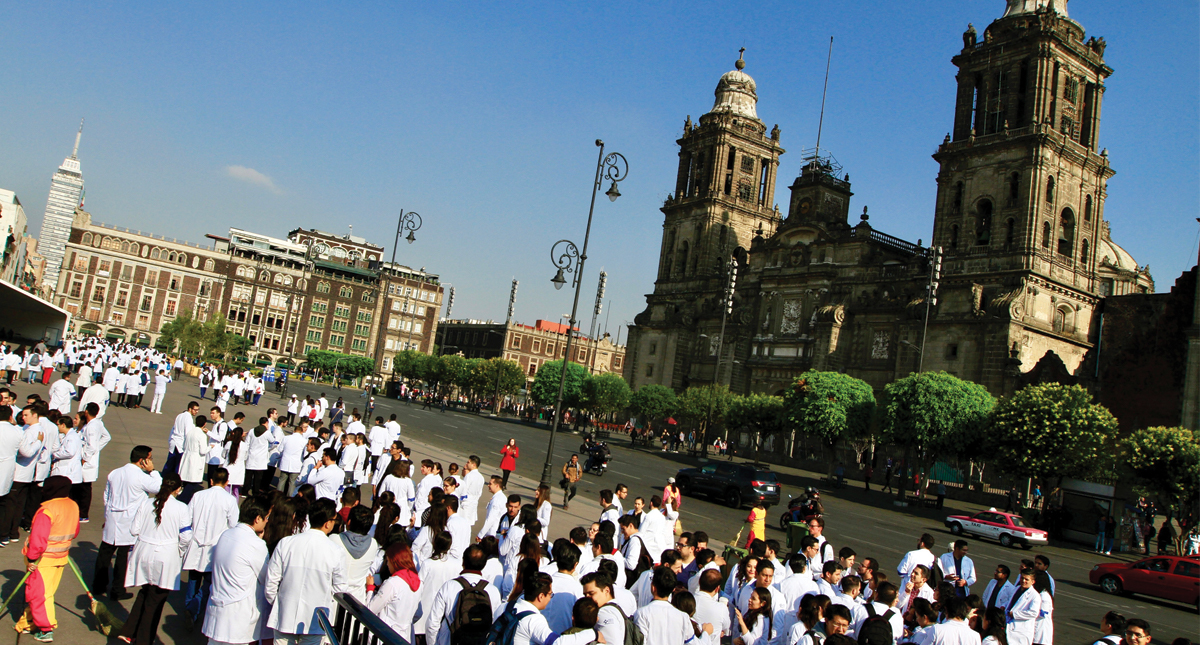 Secretaría de Salud asegura que pagos a médicos residentes iniciarán este lunes - medicos-residentes-2