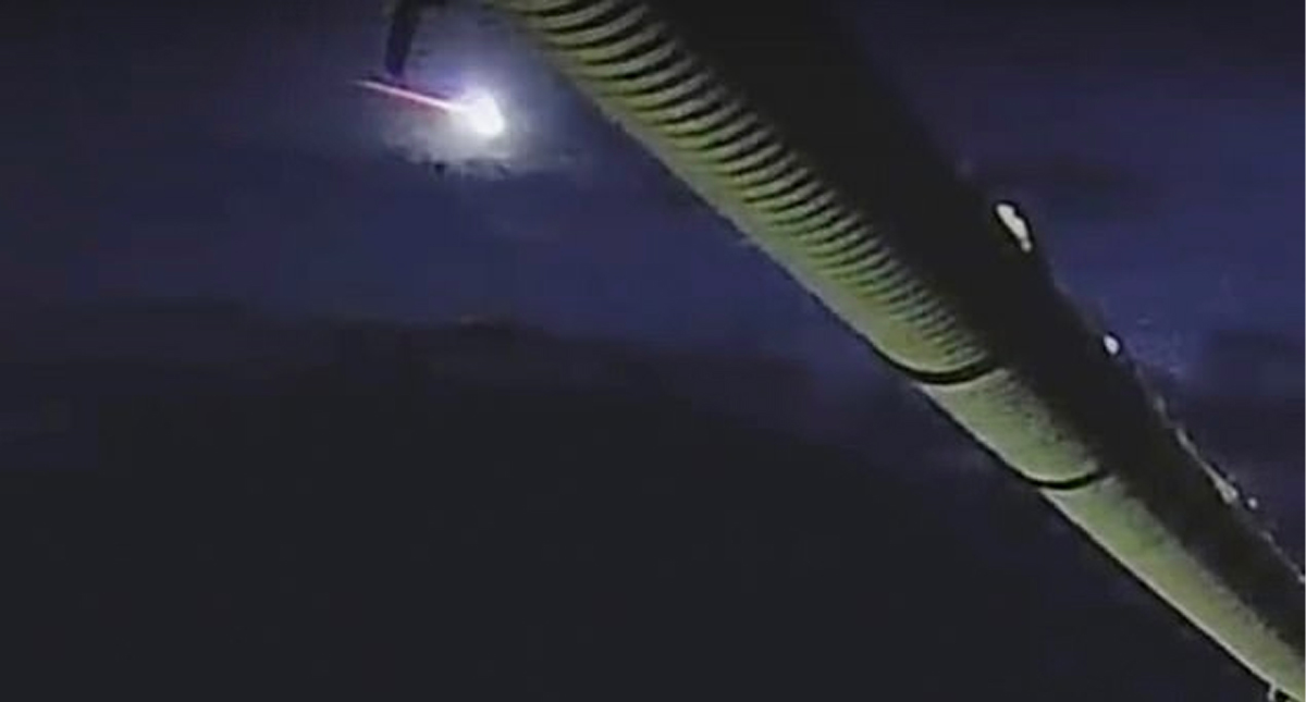 #Video Localizan meteorito que sacudió suelo ruso hace un mes