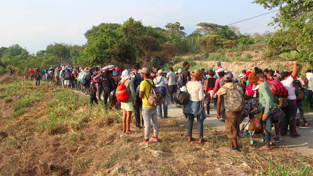 Al menos 300 migrantes son detenidos en Chiapas