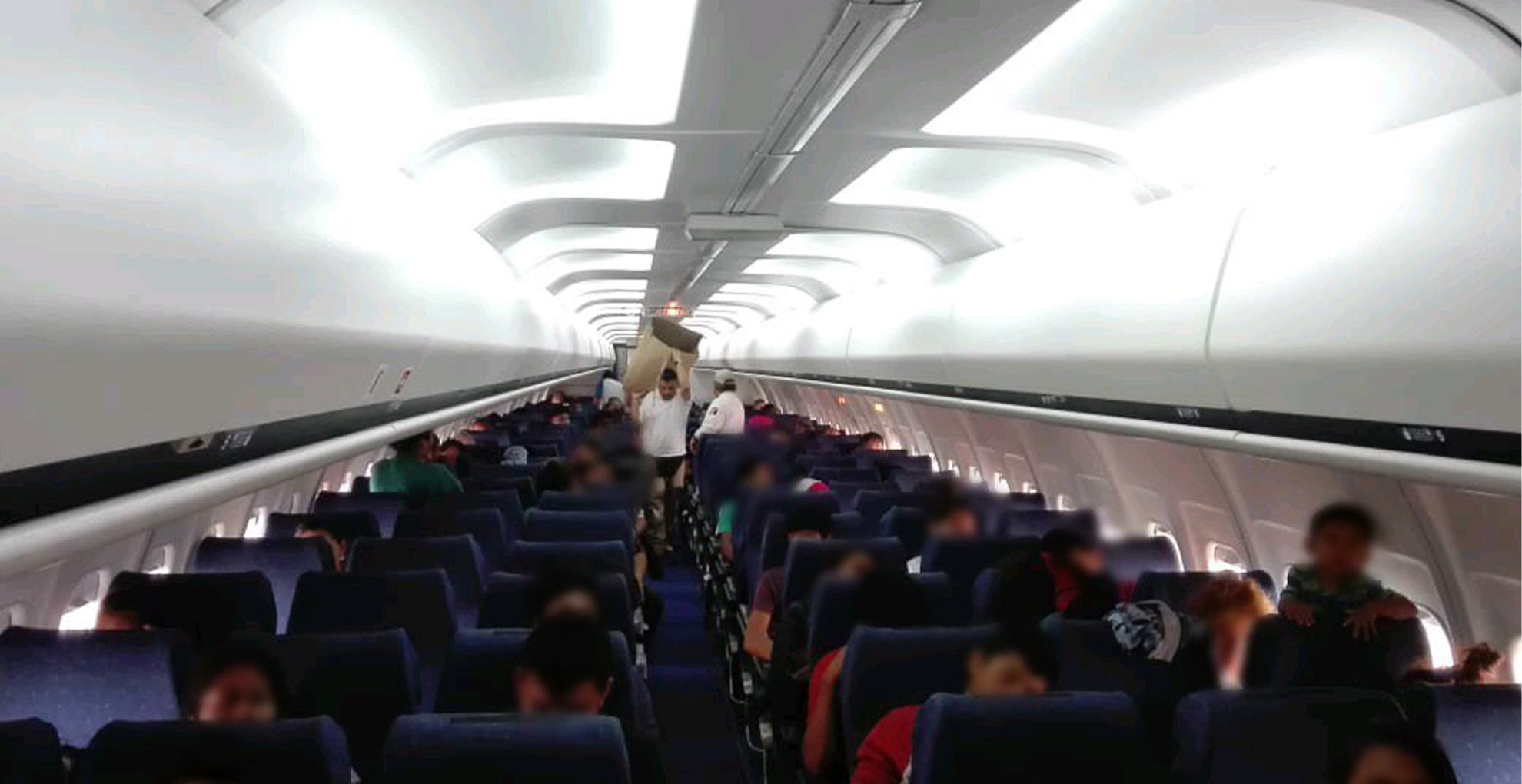 Regresan a 104 migrantes desde Minatitlán a San Pedro Sula