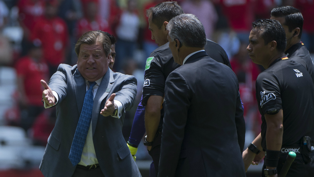 Comisión Disciplinaria abre investigación a técnico Miguel Herrera