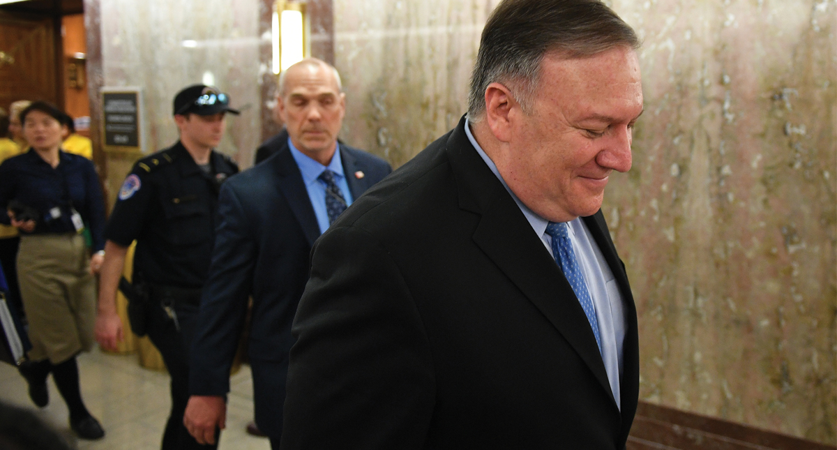 Pompeo rechaza revelar si invasión a Irán es legal