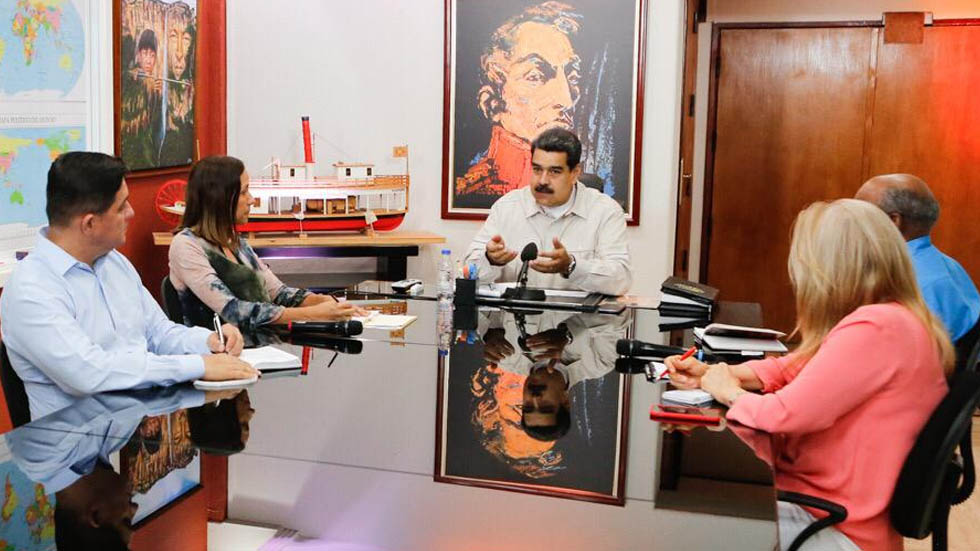 Maduro reemplaza a ministro de Energía Eléctrica entre apagones