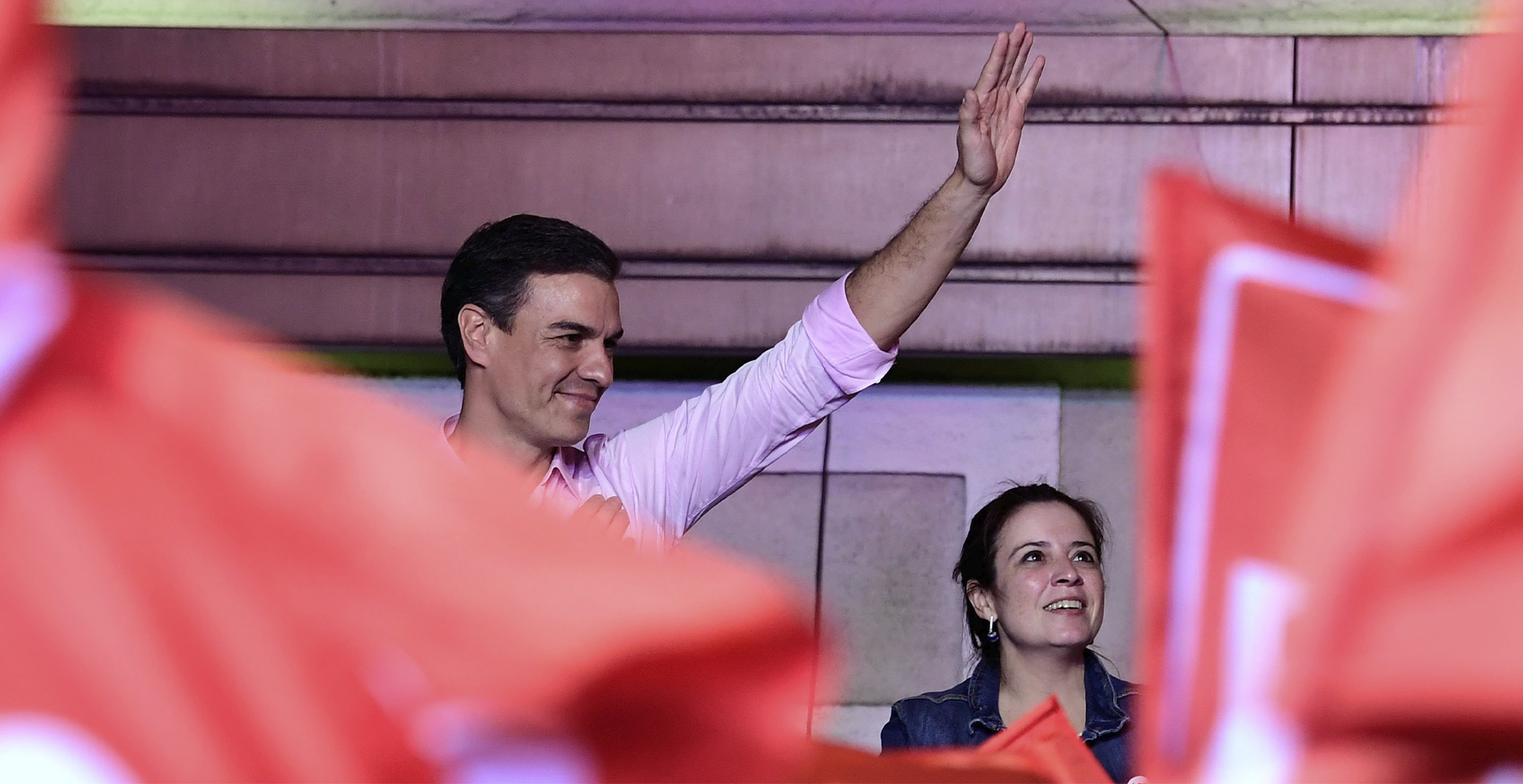 Pedro Sánchez gana elecciones en España; PP se desploma y ultraderecha avanza