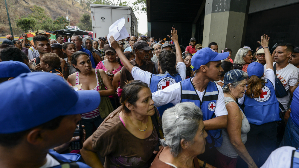 Así transcurrió la primera entrega de ayuda humanitaria en Venezuela