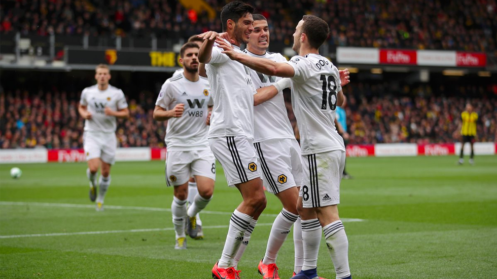 Jiménez vuelve a marcar en la Premier y los Wolves derrotan al Watford