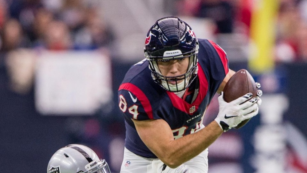 Arrestan a jugador de la NFL por vandalismo