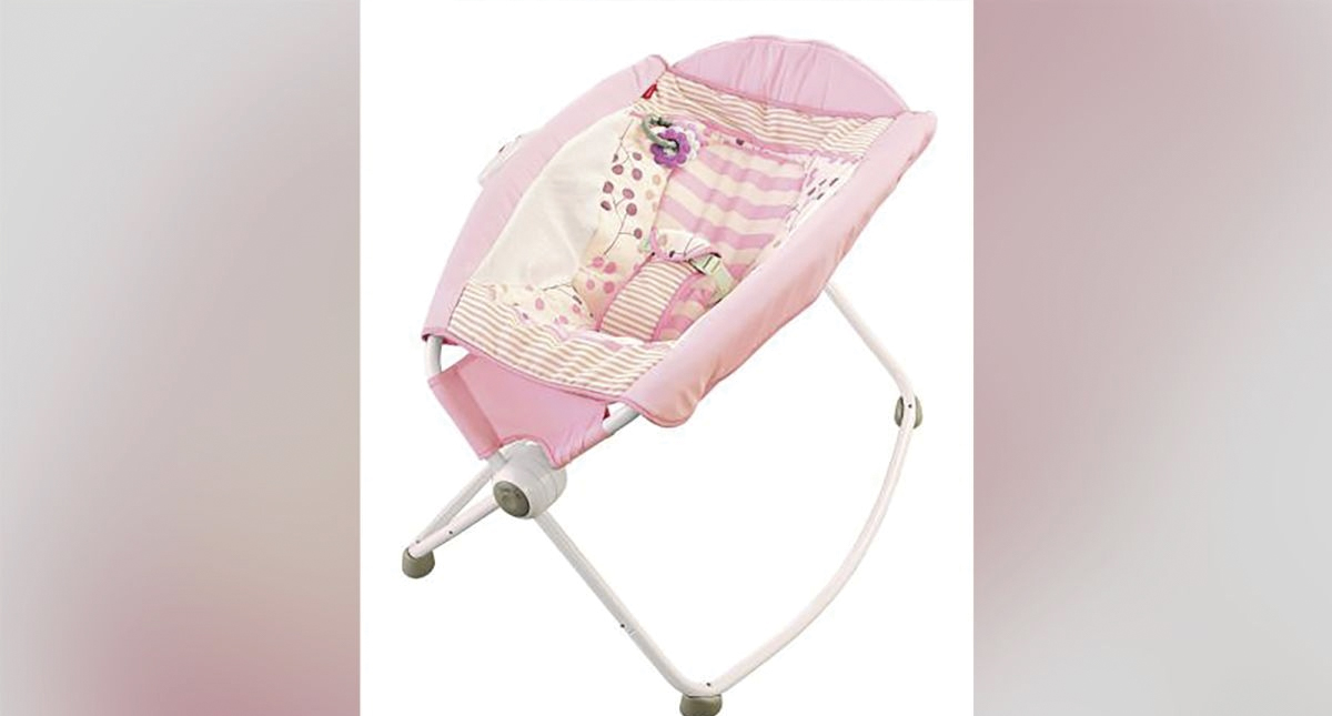 Retiran casi 5 millones de sillas Fisher-Price por casos de muerte de niños - silla-fisher-price