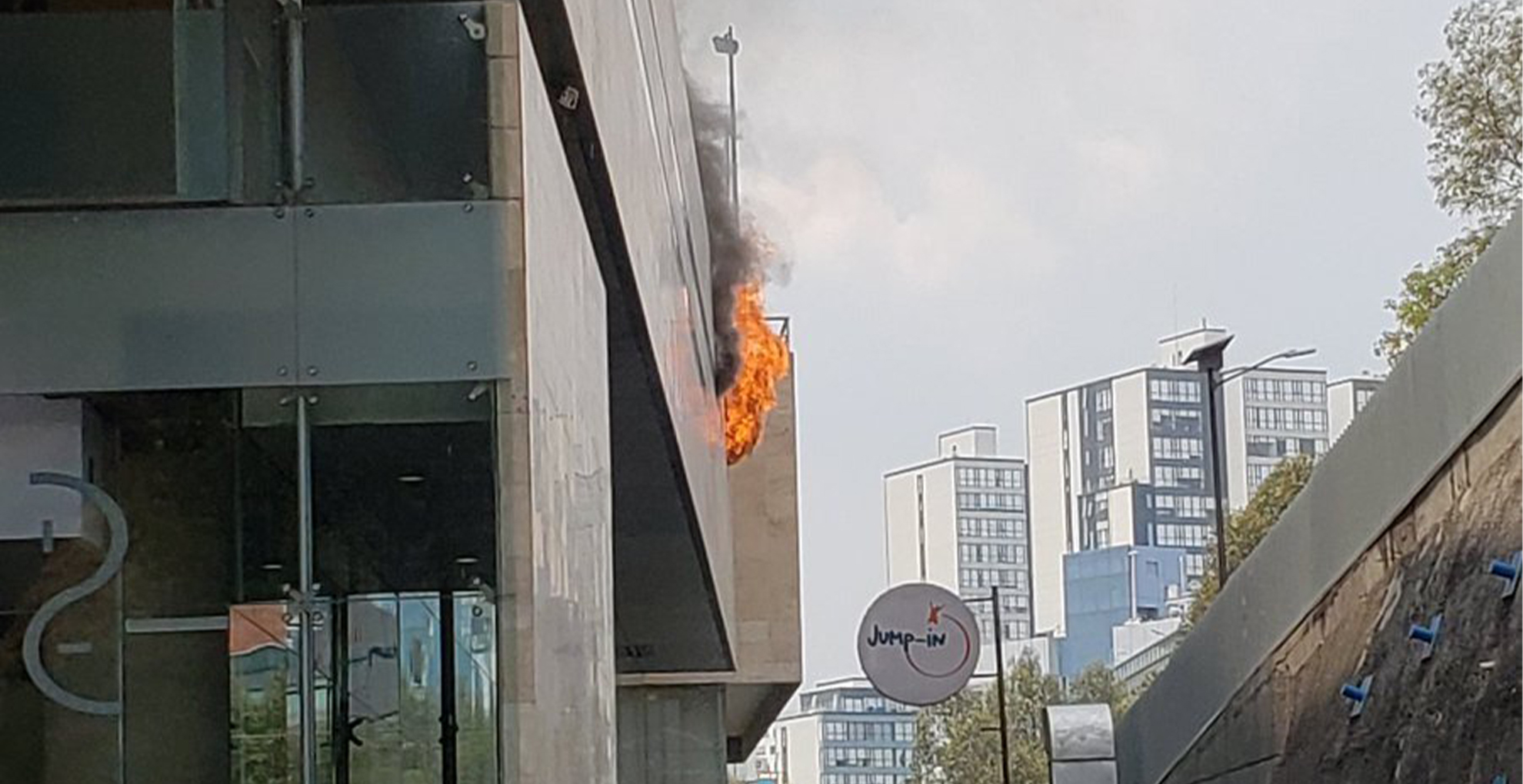 Incendio en Sport City Interlomas