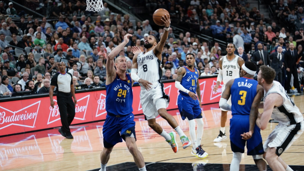 Spurs vencen a Nuggets y fuerzan séptimo partido en playoffs de NBA
