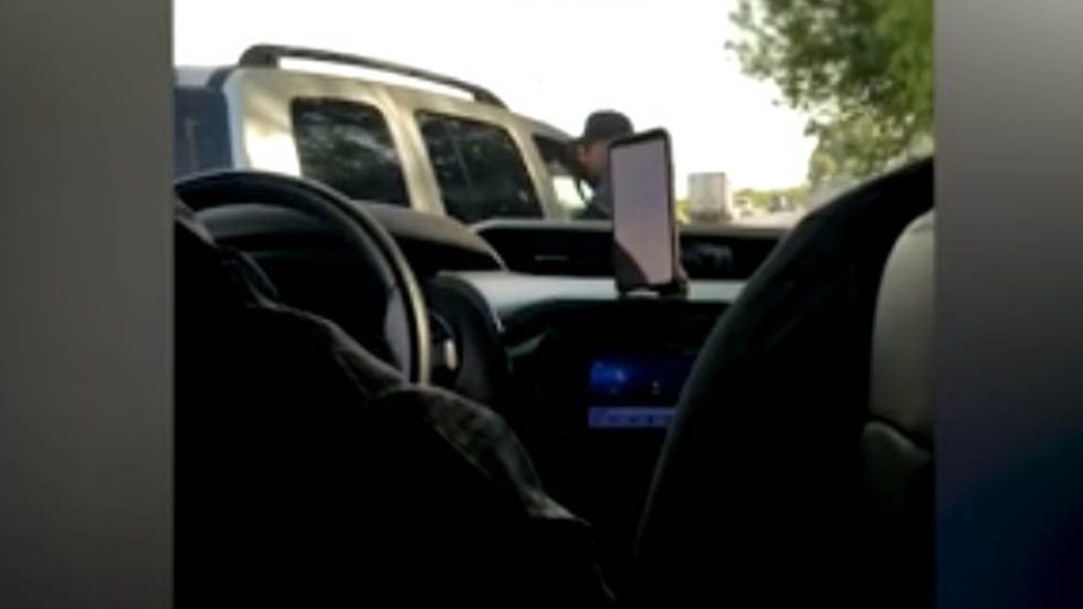 #Video Graban intento de extorsión en carretera de Nuevo Laredo - sujeto-que-intento-extorsionar-a-familia