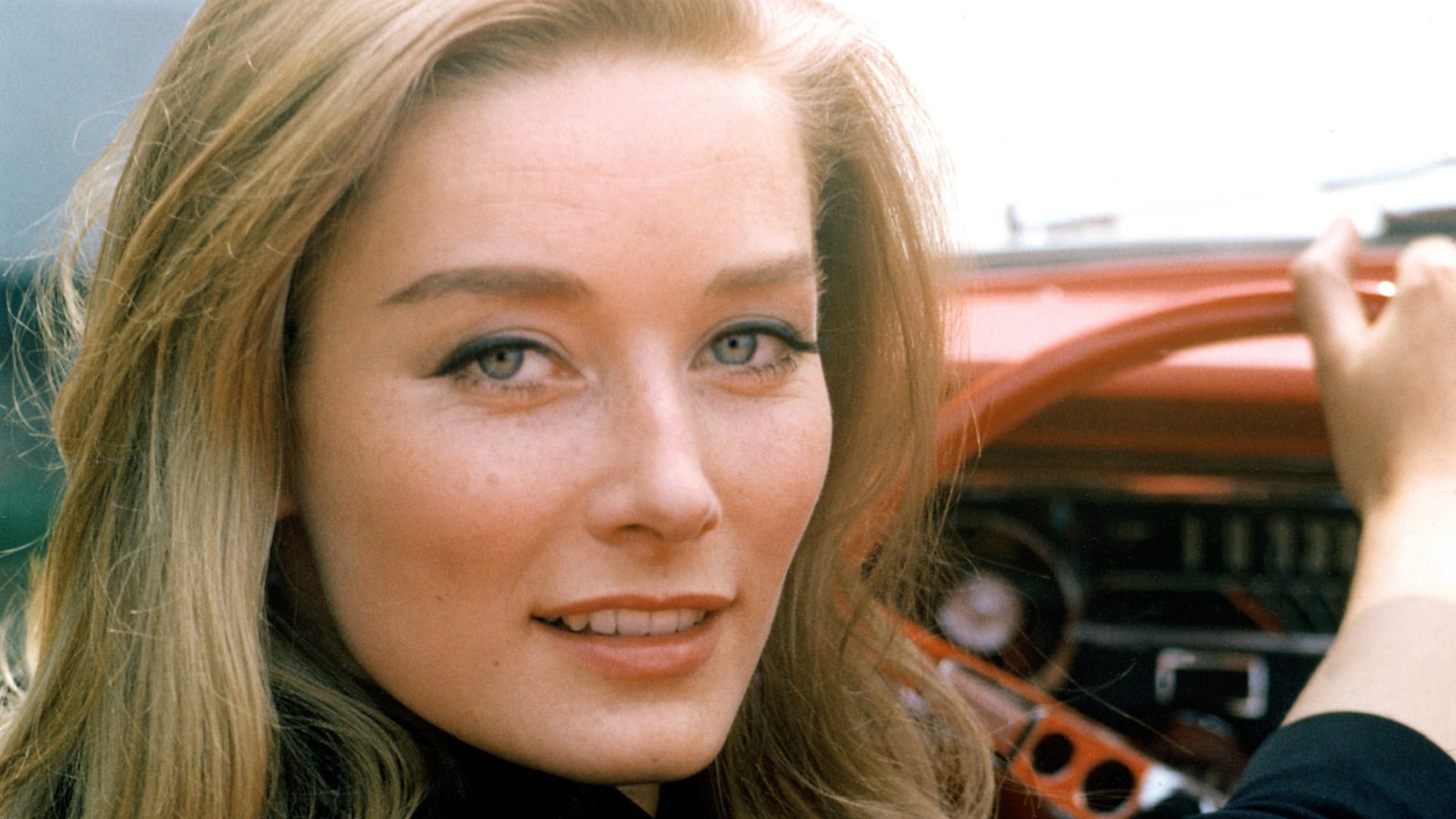 Muere Tania Mallet, icónica ‘chica Bond’ de 1964