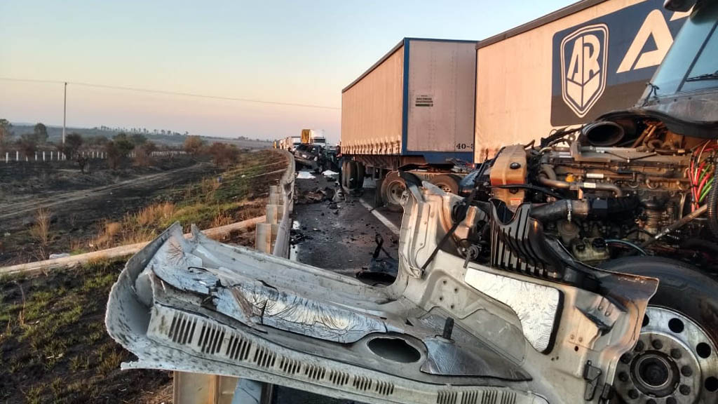 Choque mata a seis personas en autopista 307 de Jalisco - trailer-1
