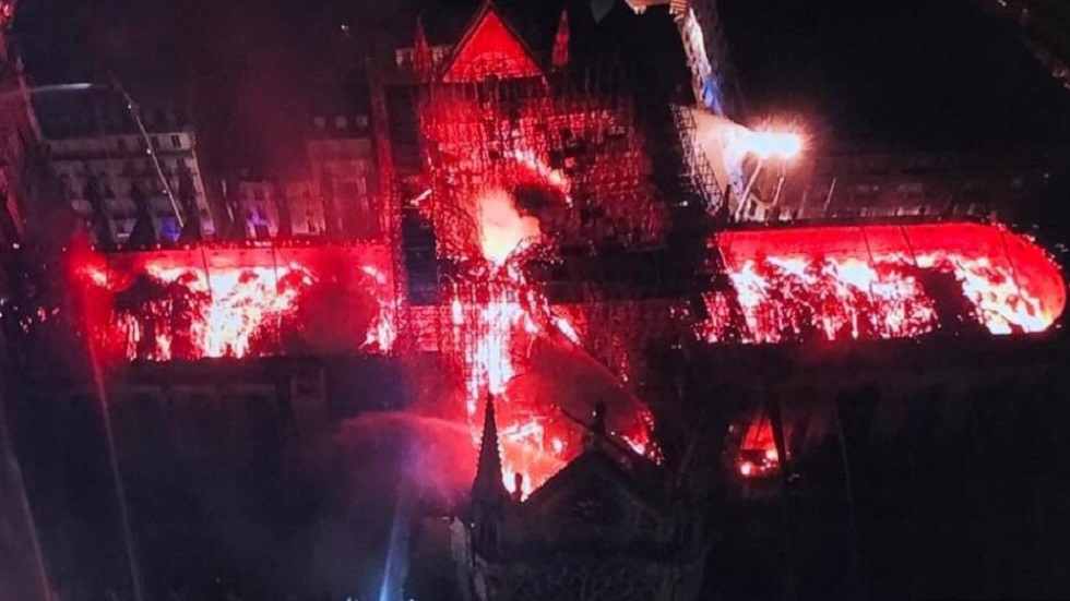 El antes y el después de Notre-Dame tras incendio en fotos - vista-aerea1