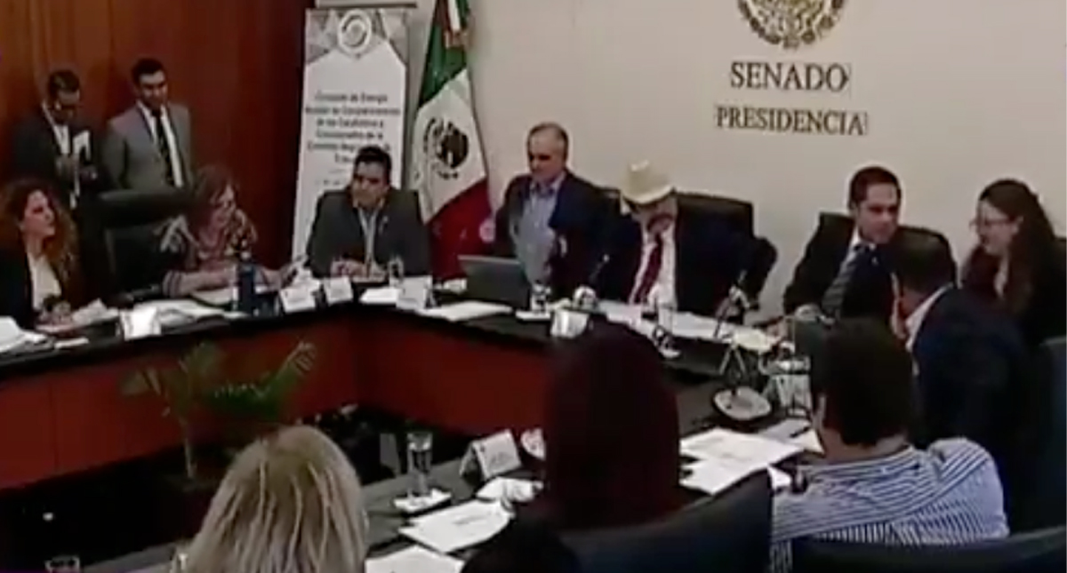 #Video Xóchitl Gálvez discute con aspirante a la CRE