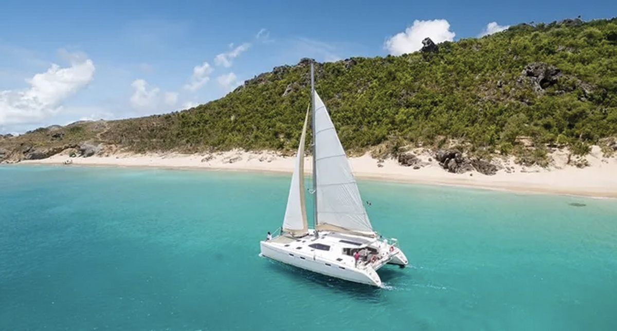 Yates de lujo para rentar en el Caribe - yate2