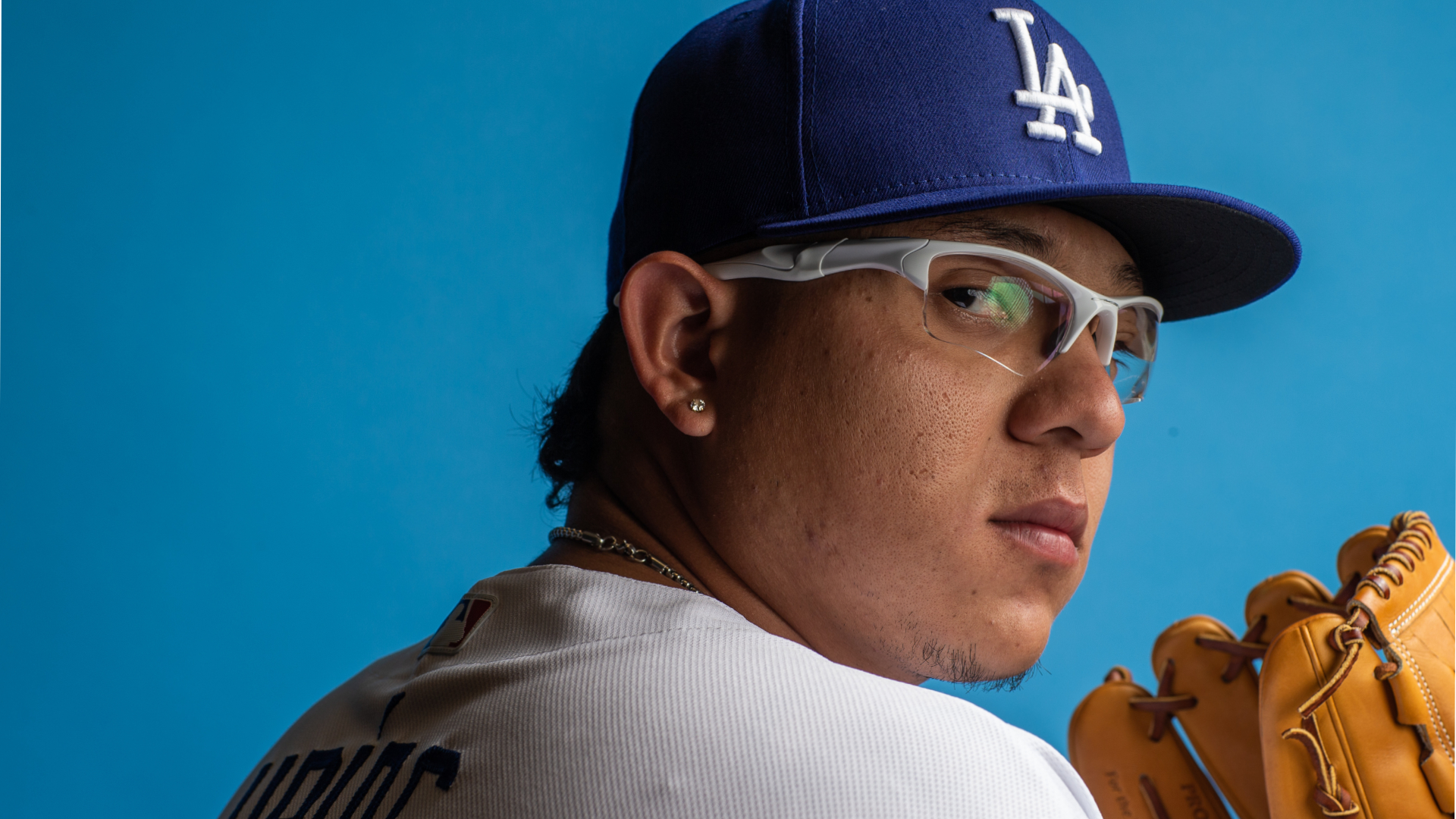 MLB coloca a Julio Urías en baja administrativa tras arresto