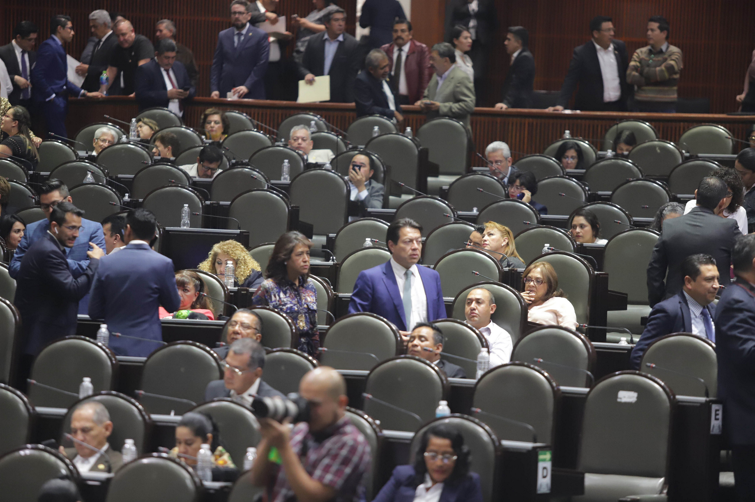 Avalan diputados en lo general y particular la reforma educativa