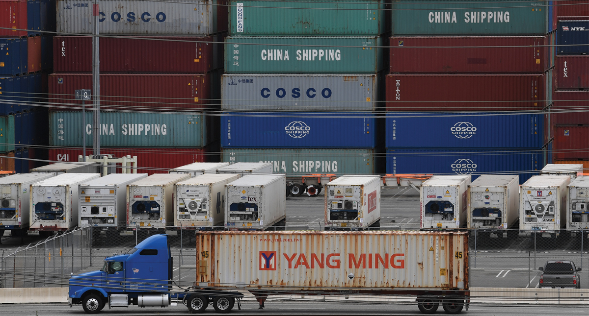 Corea del Sur teme afectaciones por guerra comercial de China y EE.UU.