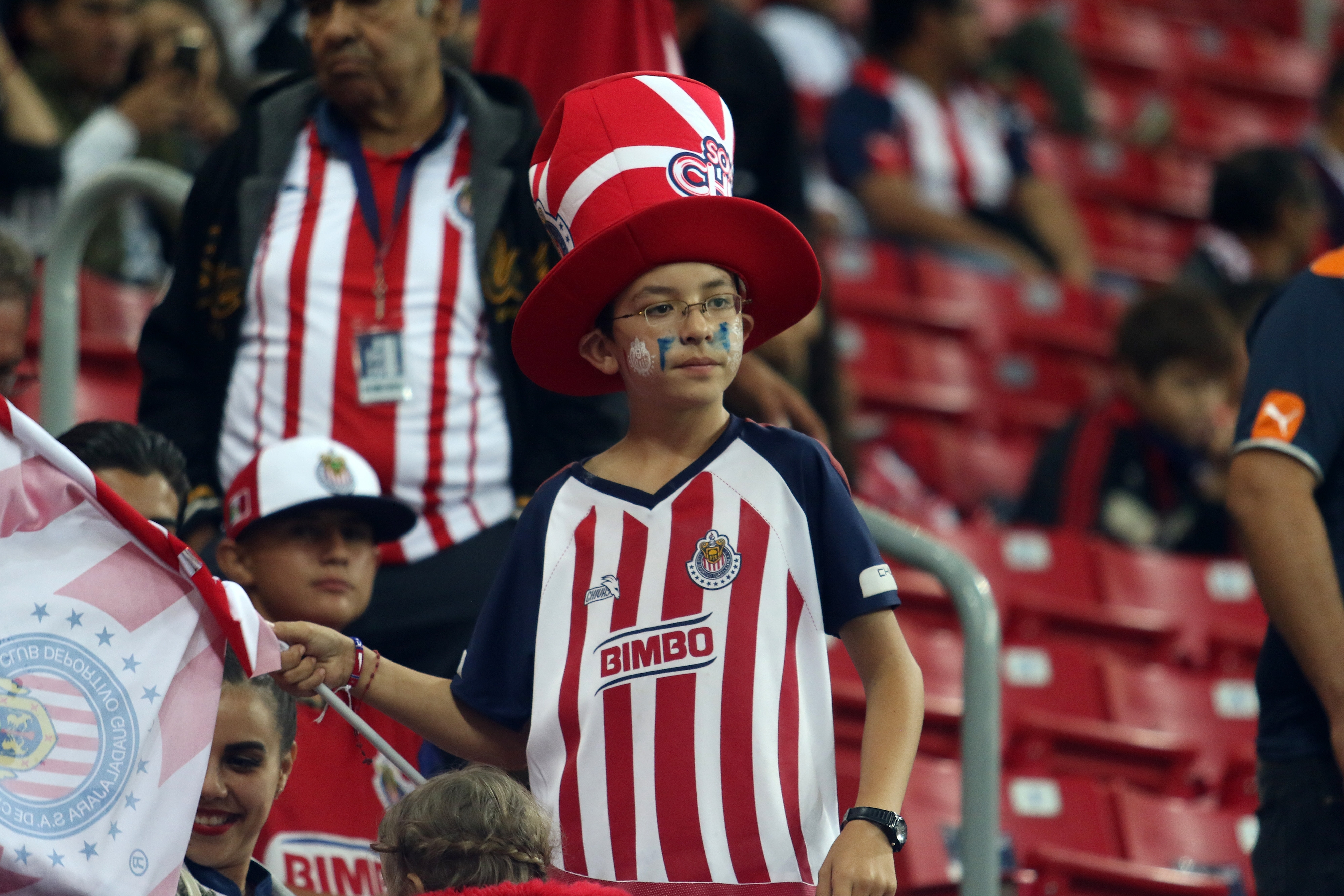 Chivas es el club con mayor arraigo local en el mundo - aficionados-chivas