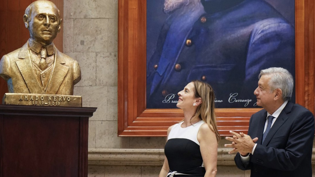Encabeza AMLO homenaje por centenario de la muerte de Amado Nervo