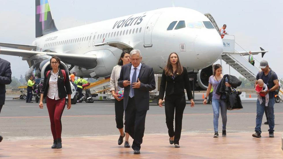 Vuelo de AMLO sufre incidente durante aterrizaje en Tepic