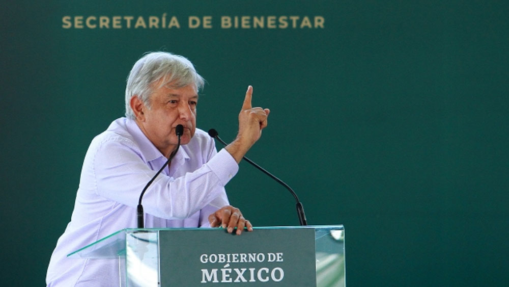 Educación es un derecho no una mercancía: López Obrador Educación es un derecho no una mercancía: López Obrador